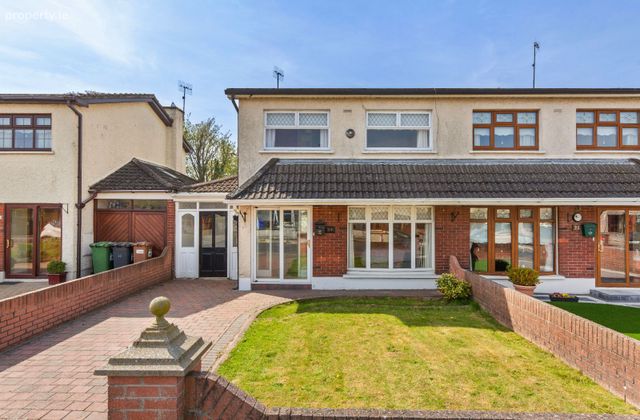 24 Anneville Crescent, Drogheda, Co. Louth - Click to view photos