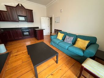 Apartment 2 , 43 Pembroke Road, Ballsbridge, Dublin 4 - Image 2