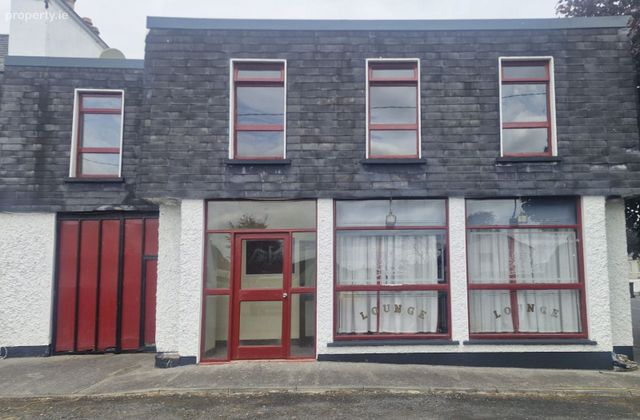 Kiltormer, Ballinasloe, Co. Galway, Kiltormer, Co. Galway - Click to view photos