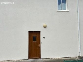 19 Cois Abhainn, Lyster Street, Athlone, Co. Westmeath - Image 2