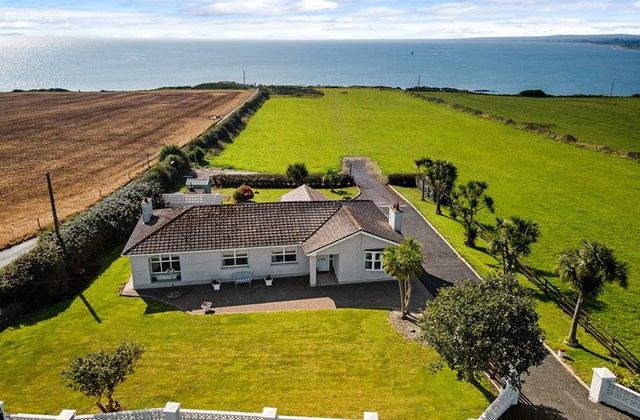 Cuan Beag, Harbour Road, Clogherhead, Co. Louth - Click to view photos