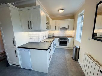 Flat 47, Adair, Ballsbridge, Dublin 4 - Image 4