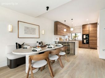 Heron Wood , Cabinteely, Dublin 18 - Image 4