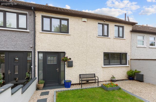 7 Pinewood, Ballybrack, Co Dublin, Ballybrack, Co. Dublin - Click to view photos