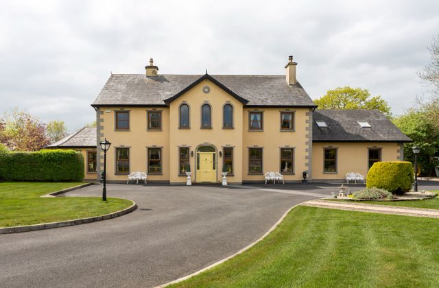 Fanningstown, Patrickswell, Patrickswell, Co. Limerick - Click to view photos