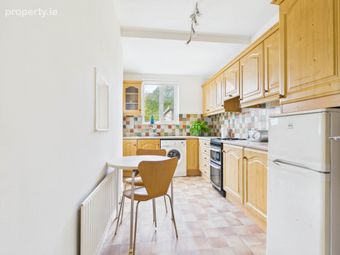 112 Brookwood Avenue, Artane, Dublin 5, Co. Dublin, Artane, Dublin 5 - Image 3