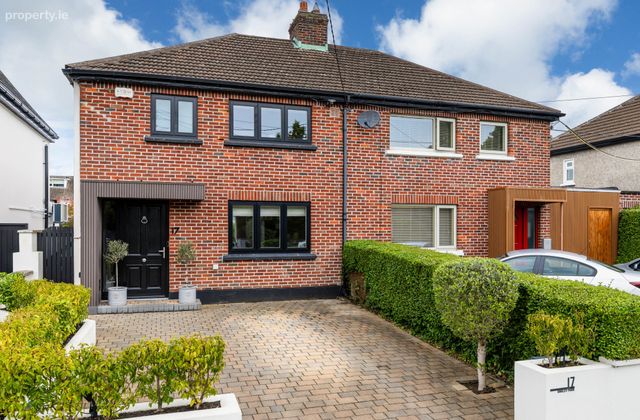 17 Oakley Park, Clontarf, Dublin 3, Clontarf, Dublin 3 - Click to view photos