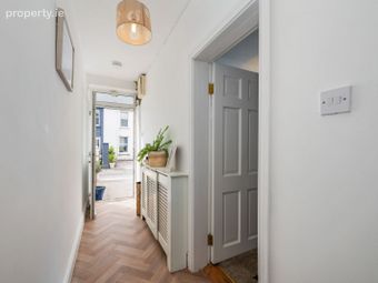 14 Maymount, Friars Walk, Turners Cross, Co. Cork - Image 3