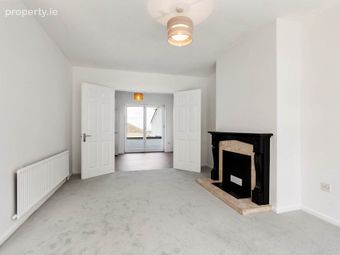 32 Kingston Grove, Ballinteer, Dublin, Ballinteer, Dublin 16 - Image 3