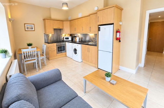 15 Hewitt House, Watercourse Road, Blackpool, Co. Cork - Click to view photos