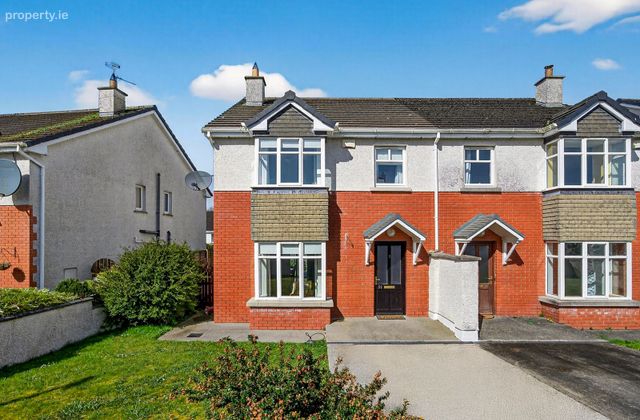 58 Sl&iacute; An Choiste, Monksland, Athlone, Co. Roscommon - Click to view photos