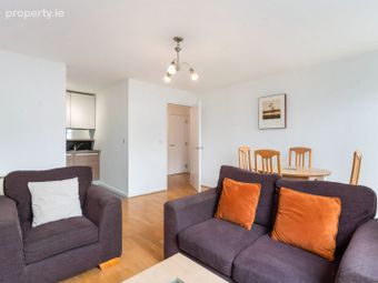 Apartment 20, Compass Court North, Pelletstown Avenue, Royal Canal Park, Dublin 15 - Image 2