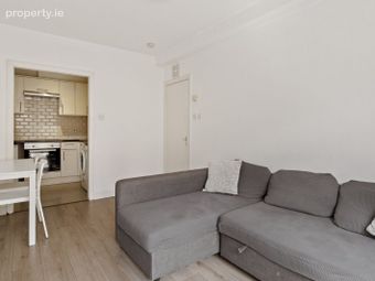 3 Cassell House, Ardilaun Court, Patrick Street, Dublin 8, Dublin 8 - Image 5