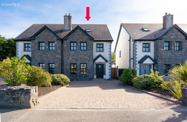 18 Orancourt, Oranhill, Oranhill, Co. Galway - Click to view photos
