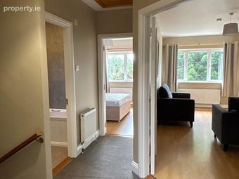 5 The Mews, Rockshire Road, Slieverue, Co. Kilkenny - Image 4