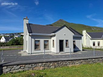 8 Silver Strand Cottages, Achill, Co. Mayo