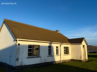 19 Wine Strand Cottages, Ballyferriter, Ballineanig, Co. Kerry