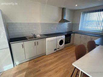 Apartment 4, Castle Square, Carrigtwohill, Co. Cork - Image 5