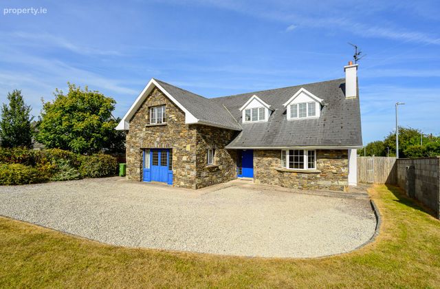 7 &Aacute;rd Na Gr&eacute;ine, Shanbally, Ringaskiddy, Co. Cork - Click to view photos