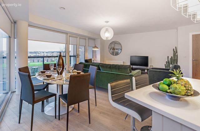 3 Bedroom, Honeypark, Upper Glenageary Road, Dun Laoghaire, Co. Dublin - Click to view photos