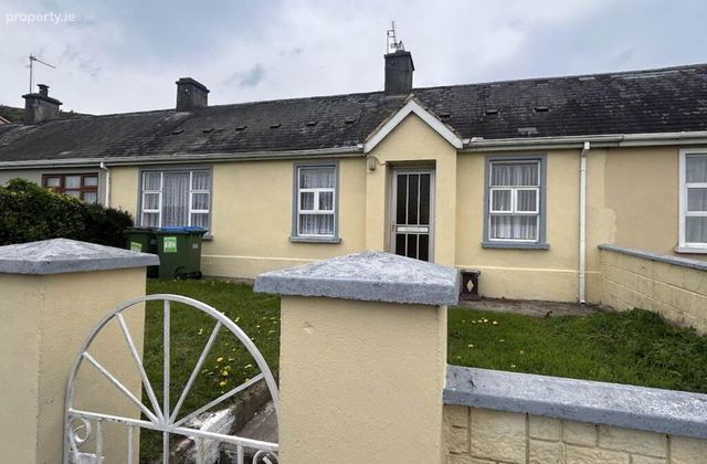 8 Nicker, Pallasgreen, Co. Limerick, Pallasgreen, Co. Limerick - Click to view photos