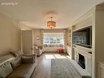 51 Castle Manor, Drogheda, Co. Louth - Image 4