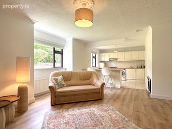 11 Rockbarton Court, Salthill, Co. Galway, Salthill, Co. Galway - Image 2