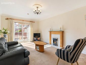 124 The Elm, Charleville Square, Rathfarnham, Dublin 14, Dublin 14 - Image 4