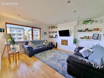 18 Olcovar, Shankill, Dublin 18 - Image 4