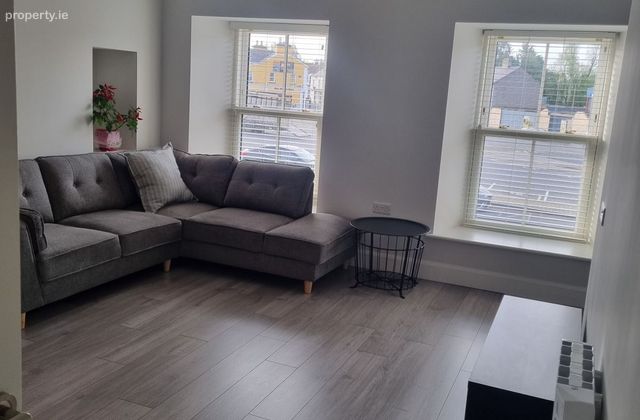 The Square, Mountbellew, Mountbellew, Co. Galway - Click to view photos