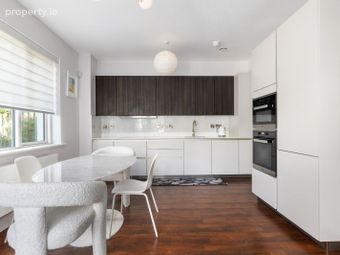 26 Brighton Wood, Dublin 18, Foxrock, Dublin 18 - Image 5