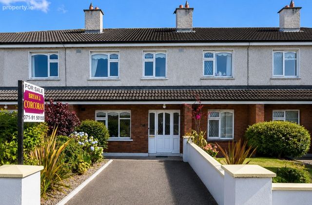 46 Meadow Vale, Tonaphubble, Carraroe, Co. Sligo - Click to view photos