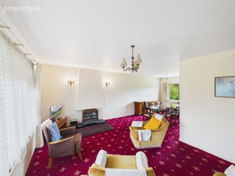 8 Oaklawn Drive, Nenagh, Co. Tipperary, Nenagh, Co. Tipperary - Image 4