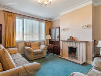44 Woodbrook Park, Templeogue, Dublin 16 - Image 5