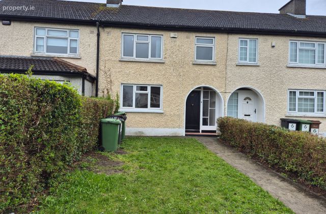 37 Kinvara Drive, Navan Road, Ashtown, Dublin 7 - Click to view photos