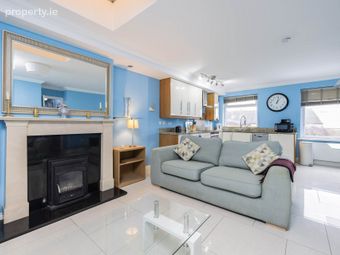 Apt 3 Newpark Centre, Blackrock, Co. Dublin, Blackrock, Co. Dublin - Image 2