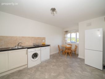 30 Vevay Crescent, Bray, Co. Wicklow - Image 2