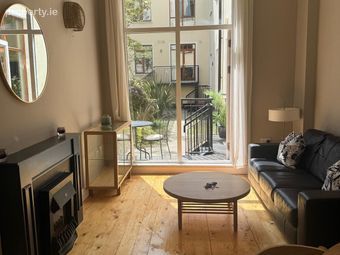 83 Winter Gardens, 107 Pearse Street, Dublin 2 - Image 2