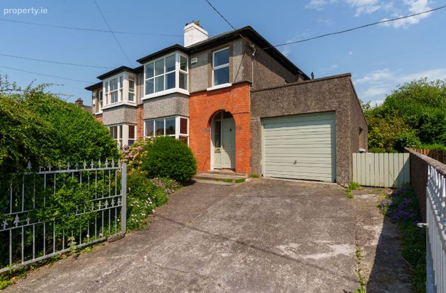 8 St. Christopher's Avenue, Montenotte, Co. Cork - Click to view photos