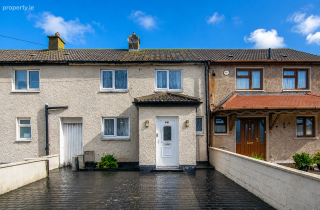 13 Briarfield Grove, Kilbarrack, Co. Dublin, Kilbarrack, Dublin 5 - Click to view photos