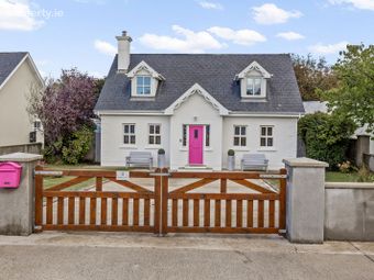 8 Hilltown Court, Ballymitty, Tullycanna, Co. Wexford - Image 2