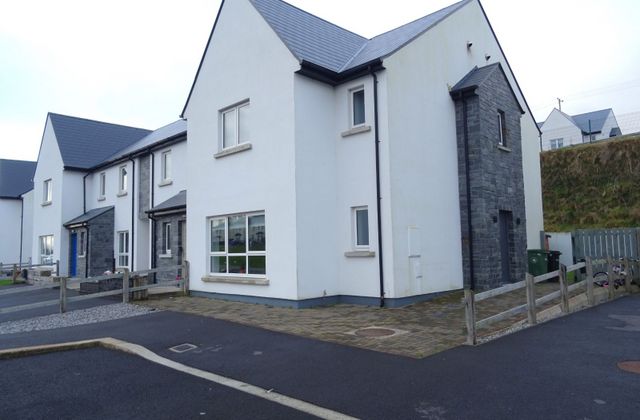 24 The Grange, Donegal, Donegal Town, Co. Donegal - Click to view photos