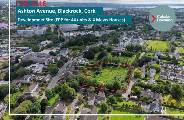 Ashton Avenue, Blackrock, Co. Cork - Click to view photos