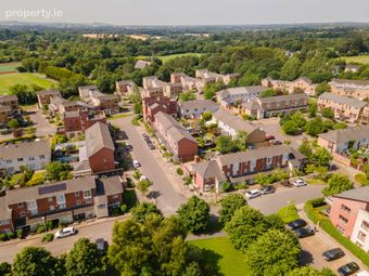 74 Fernleigh Drive, Castleknock, Dublin 15, Co. Dublin, Castleknock, Dublin 15 - Image 2