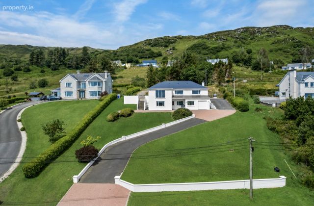 Fintragh, Killybegs, Co. Donegal, Killybegs, Co. Donegal - Click to view photos