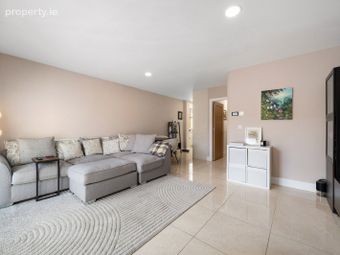 2 Stocking Well Close, Stocking Avenue, Rathfarnham, Dublin, Rathfarnham, Dublin 16 - Image 3