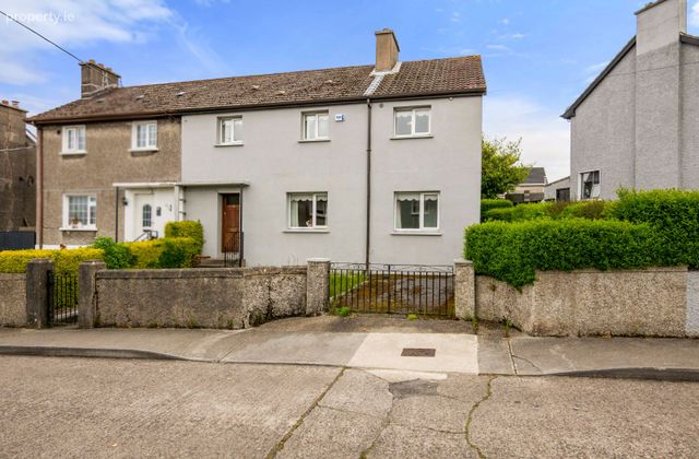 10 Harvey Place, New Ross, Co. Wexford - Click to view photos