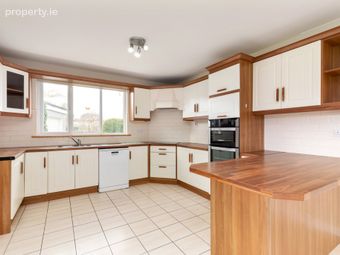 26 Castleknock Lodge, Castleknock, Dublin 15, Castleknock, Dublin 15 - Image 5