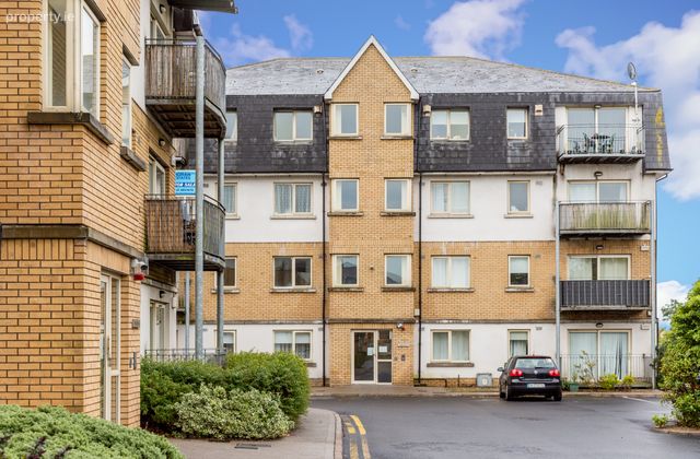 The Maples, Clonshaugh, Dublin 17 - Click to view photos