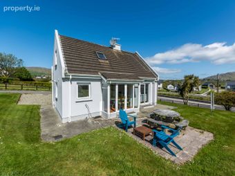 1 Goleen Holiday Cottages, Goleen, Co. Cork - Image 5